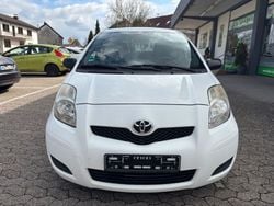 Weiß Gebraucht 2010 Toyota Yaris Cool Kleinwagen | 2.790 € (Fairer Preis)