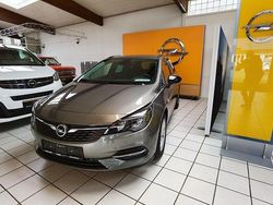 Quarz grau (metallic) Gebraucht 2022 Opel Astra Kombi | 18.970 € (Fairer Preis)