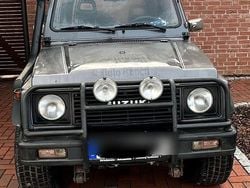 Schwarz Gebraucht 1986 Suzuki Samurai SUV | 4.000 €