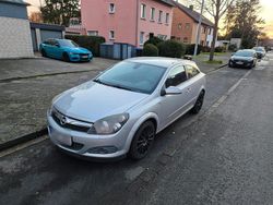 Silber Gebraucht 2009 Opel Astra GTC Edition Coupé | 3.900 € (Fairer Preis)
