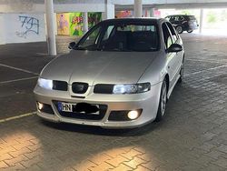 Silber Gebraucht 2004 Seat Leon Limousine | 1.999 € (Guter Preis)