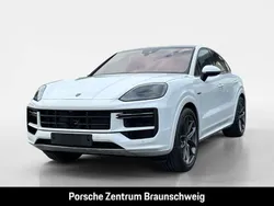 Weiss Gebraucht 2025 Porsche Cayenne Turbo E-Hybrid SUV | 196.860 € (Superpreis)