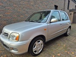 Silber Gebraucht 2001 Nissan Micra Kleinwagen | 1.999 € (Etwas zu teuer)