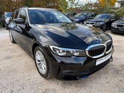 Schwarz Gebraucht 2021 BMW 318 Sport Line Kombi | 21.699 € (Guter Preis)