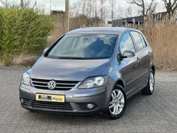 Grau Gebraucht 2008 VW Golf Plus Cross Edition Van / Kleinbus | 4.999 € (Fairer Preis)