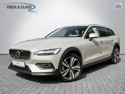 Beige Gebraucht 2021 Volvo V60 CC Pro Kombi | 36.890 € (Fairer Preis)