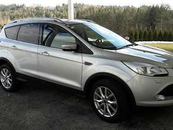 Silber metallic Gebraucht 2014 Ford Kuga Trend SUV | 14.850 € (Etwas zu teuer)