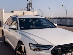 Weiß Gebraucht 2019 Audi A6 S-Line Kombi | 32.300 € (Teuer)