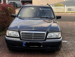 Blau Gebraucht 1999 Mercedes C240 Elegance Kombi | 1.899 € (Fairer Preis)
