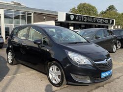 Schwarz Gebraucht 2016 Opel Meriva Edition Van / Kleinbus | 4.490 € (Guter Preis)