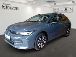 Delfingrau (metallic) Gebraucht 2024 VW Golf VIII Goal Kombi | 28.950 € (Superpreis)