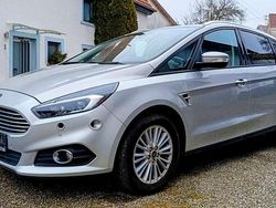 Polarsilber metallic Gebraucht 2020 Ford S-MAX S Van / Kleinbus | 15.200 € (Superpreis)