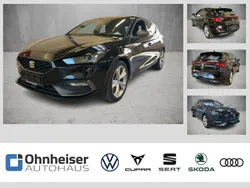 Mitternachtsschwarz Gebraucht 2022 Seat Leon FR Limousine | 24.850 € (Fairer Preis)