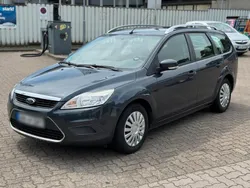 Silber Gebraucht 2010 Ford Focus Kombi | 2.350 € (Fairer Preis)