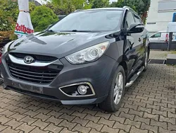 Schwarz Gebraucht 2012 Hyundai ix35 Edition SUV | 4.900 € (Superpreis)