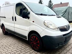 Gebraucht 2011 Opel Vivaro Van / Kleinbus | 6.500 € (Fairer Preis)