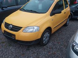 Gelb Gebraucht 2006 VW Fox Kleinwagen | 1.400 € (Fairer Preis)