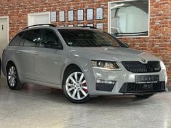Grau Gebraucht 2014 Skoda Octavia RS Kombi | 13.880 € (Fairer Preis)