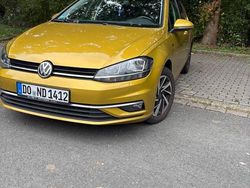 Gelb Gebraucht 2018 VW Golf VII Join Limousine | 13.800 € (Guter Preis)