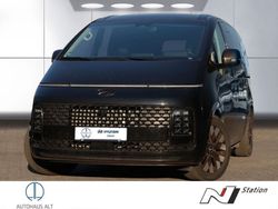 Abyss black / mic Gebraucht 2023 Hyundai Staria Signature Van | 52.500 € (Teuer)