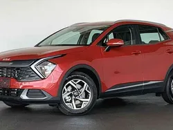 Rot / infrared Neu 2025 Kia Sportage Urban SUV | 30.470 € (Superpreis)