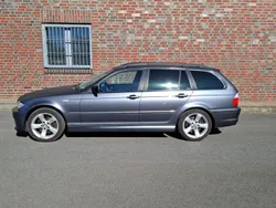Grau Gebraucht 2002 BMW 330 Kombi | 2.800 € (Superpreis)
