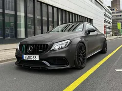 Weiß Gebraucht 2016 Mercedes C63 AMG AMG Coupé | 54.000 € (Fairer Preis)