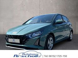 Gruen Neu 2025 Hyundai i20 Select Limousine | 17.990 € (Superpreis)