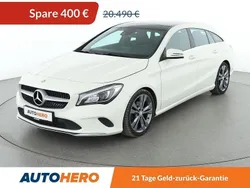 Weiß Gebraucht 2016 Mercedes CLA200 Shooting Brake Urban Kombi | 20.090 € (Fairer Preis)