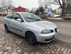 Silber Gebraucht 2003 Seat Ibiza Coupé | 699 € (Fairer Preis)
