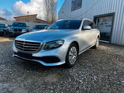 Silber Gebraucht 2017 Mercedes E220 Kombi | 21.900 € (Teuer)