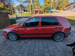Rot Gebraucht 1993 VW Golf III GTI Kleinwagen | 6.400 €