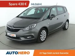 Grau Gebraucht 2018 Opel Zafira Tourer Van / Kleinbus | 18.530 € (Fairer Preis)