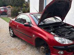 Rot Gebraucht 2002 Peugeot 206 CC Cabrio | 1.200 € (Fairer Preis)