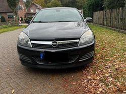 Schwarz Gebraucht 2008 Opel Astra GTC Coupé | 1.000 € (Fairer Preis)