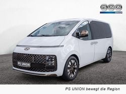 Weiss / creamy white Gebraucht 2022 Hyundai Staria Signature Van / Kleinbus | 39.950 € (Fairer Preis)