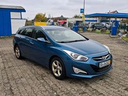 Blau Gebraucht 2013 Hyundai i40 Kombi | 8.900 € (Fairer Preis)