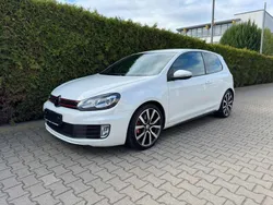Oryxweiss perleffekt Gebraucht 2010 VW Golf VI GTI Kleinwagen | 8.200 € (Fairer Preis)
