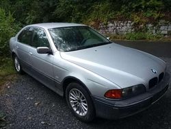 Grau Gebraucht 1998 BMW 520 Limousine | 950 € (Guter Preis)