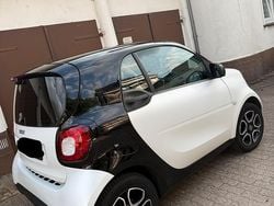 Weiß Gebraucht 2015 Smart ForTwo Coupé Coupé | 8.500 € (Fairer Preis)