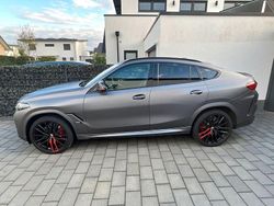 Grau Gebraucht 2024 BMW X6 M Sport SUV | 94.950 € (Fairer Preis)