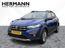 Blau Gebraucht 2022 Dacia Sandero Essentiel Limousine | 12.912 € (Guter Preis)