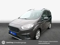 Grau magnetic metallic Gebraucht 2019 Ford Tourneo Courier Titanium Van / Kleinbus | 14.190 € (Fairer Preis)