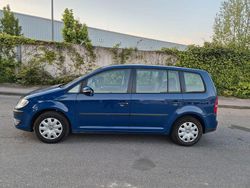 Blau Gebraucht 2009 VW Touran Conceptline Van / Kleinbus | 4.400 € (Fairer Preis)