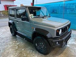 Grau Gebraucht 2021 Suzuki Jimny SUV | 27.900 € (Guter Preis)