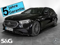 Metalliclack obsidianschwarz Gebraucht 2025 Mercedes E300 AMG Kombi | 79.999 € (Teuer)