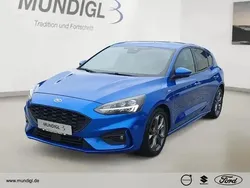 Dynamicblau metallic Gebraucht 2019 Ford Focus ST-Line Limousine | 15.490 € (Fairer Preis)