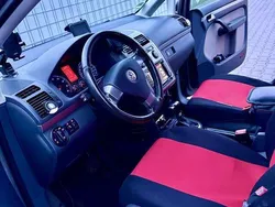 Grau Gebraucht 2009 VW Touran Cross Van / Kleinbus | 3.450 € (Guter Preis)
