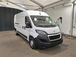 Weiß Gebraucht 2024 Peugeot Boxer Van | 19.499 € (Superpreis)