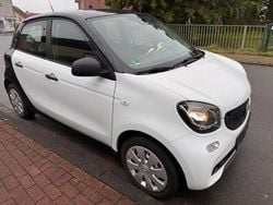 Weiß Gebraucht 2015 Smart ForFour Kleinwagen | 5.750 € (Guter Preis)